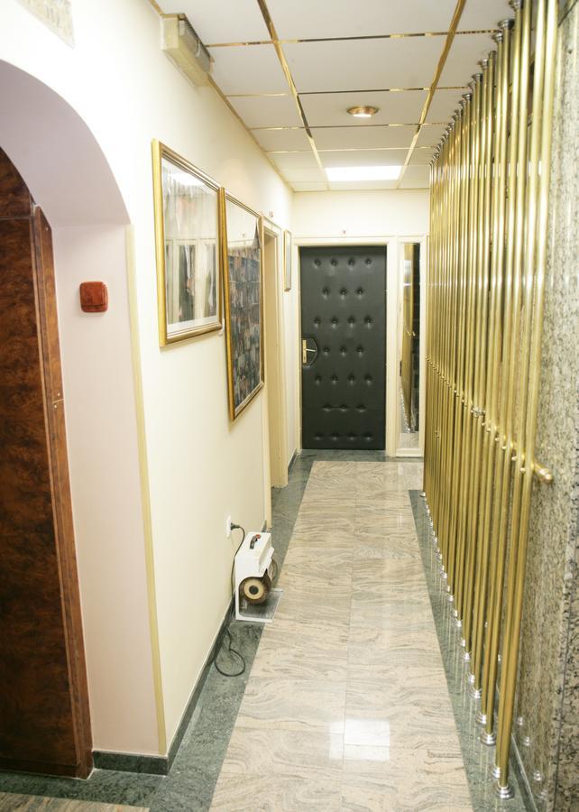 Motel Nana Баня Лука Екстериор снимка