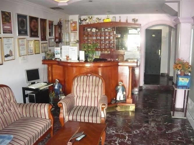 Motel Nana Баня Лука Екстериор снимка